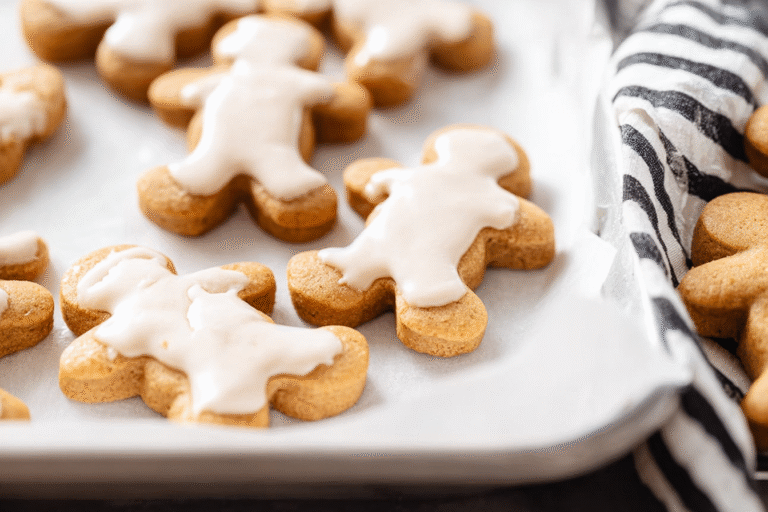 Gingerbread Meltaway Cookies 96.Png